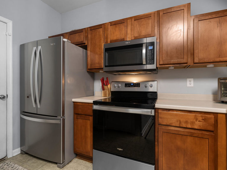 803 Hadel Pl Knightdale NC 27545 USA-008-012-Kitchen-MLS_Size