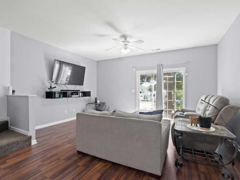 803 Hadel Pl Knightdale NC 27545 USA-011-027-Living Room-MLS_Size