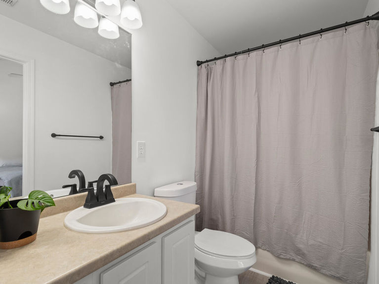 803 Hadel Pl Knightdale NC 27545 USA-025-005-Bathroom-MLS_Size