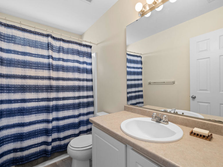 803 Hadel Pl Knightdale NC 27545 USA-031-025-Bathroom-MLS_Size