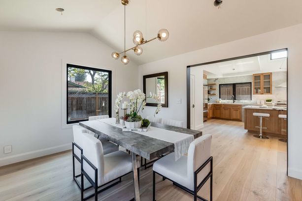 10_220_De_Anza_Lane Los_Altos California 46