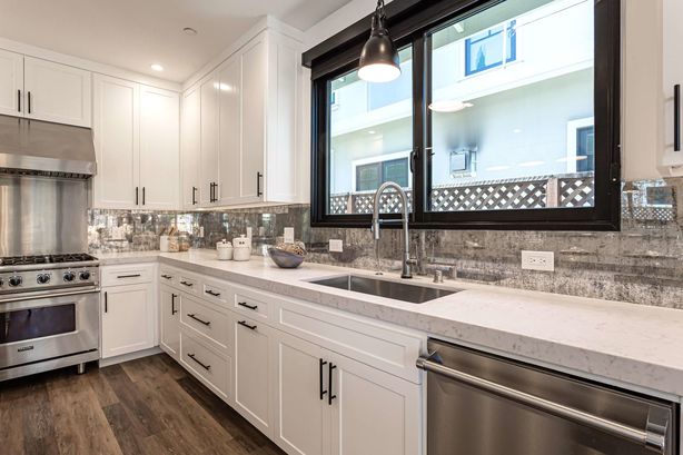 11_231_Myrtle_Street Redwood_City California 20