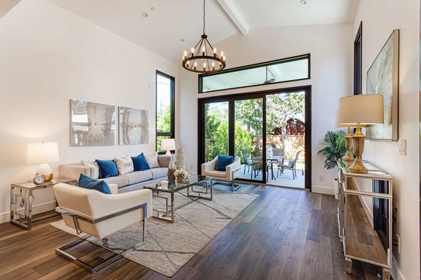 12_231_Myrtle_Street Redwood_City California 16