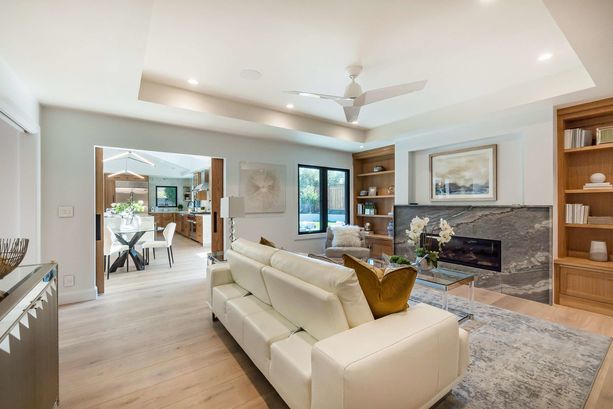 13_220_De_Anza_Lane Los_Altos California 8