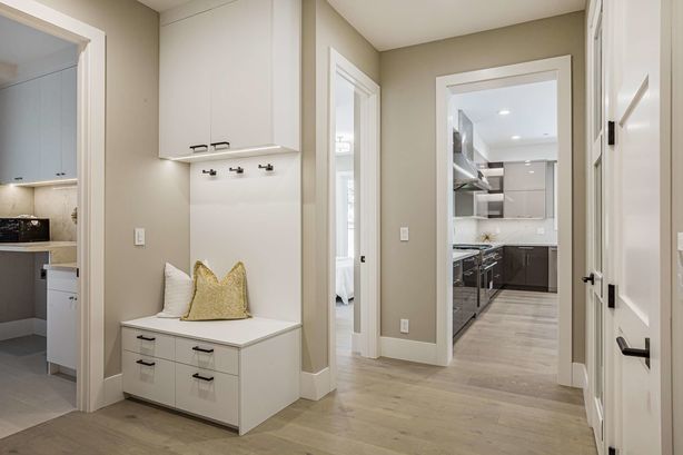 16_1085_Golden_Way Los_Altos California 21