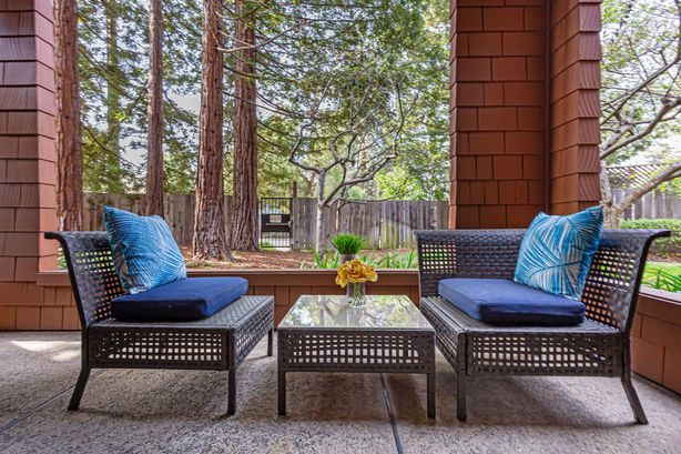 18_4250_El_Camino_Real_D133 Palo_Alto California 24