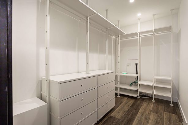 19_231_Myrtle_Street Redwood_City California 28