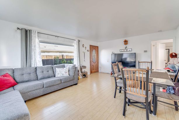 2- 1682_East_San_Fernando_Street San_Jose California 11