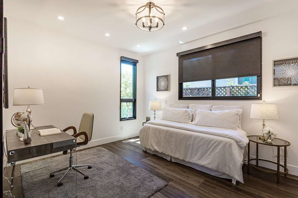 20_231_Myrtle_Street Redwood_City California 23