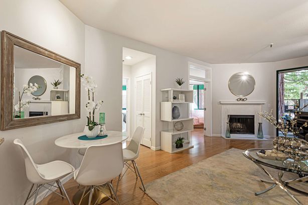 6_4250_El_Camino_Real_D133 Palo_Alto California 13