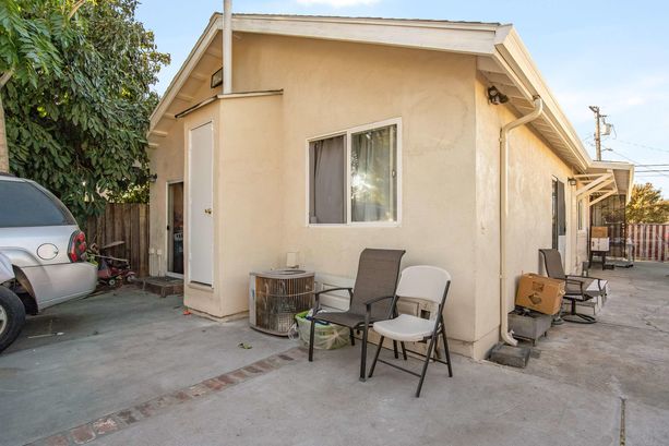 8- 1682_East_San_Fernando_Street San_Jose California 18