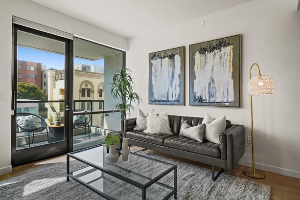 2__7-web-or-mls-DSC00001