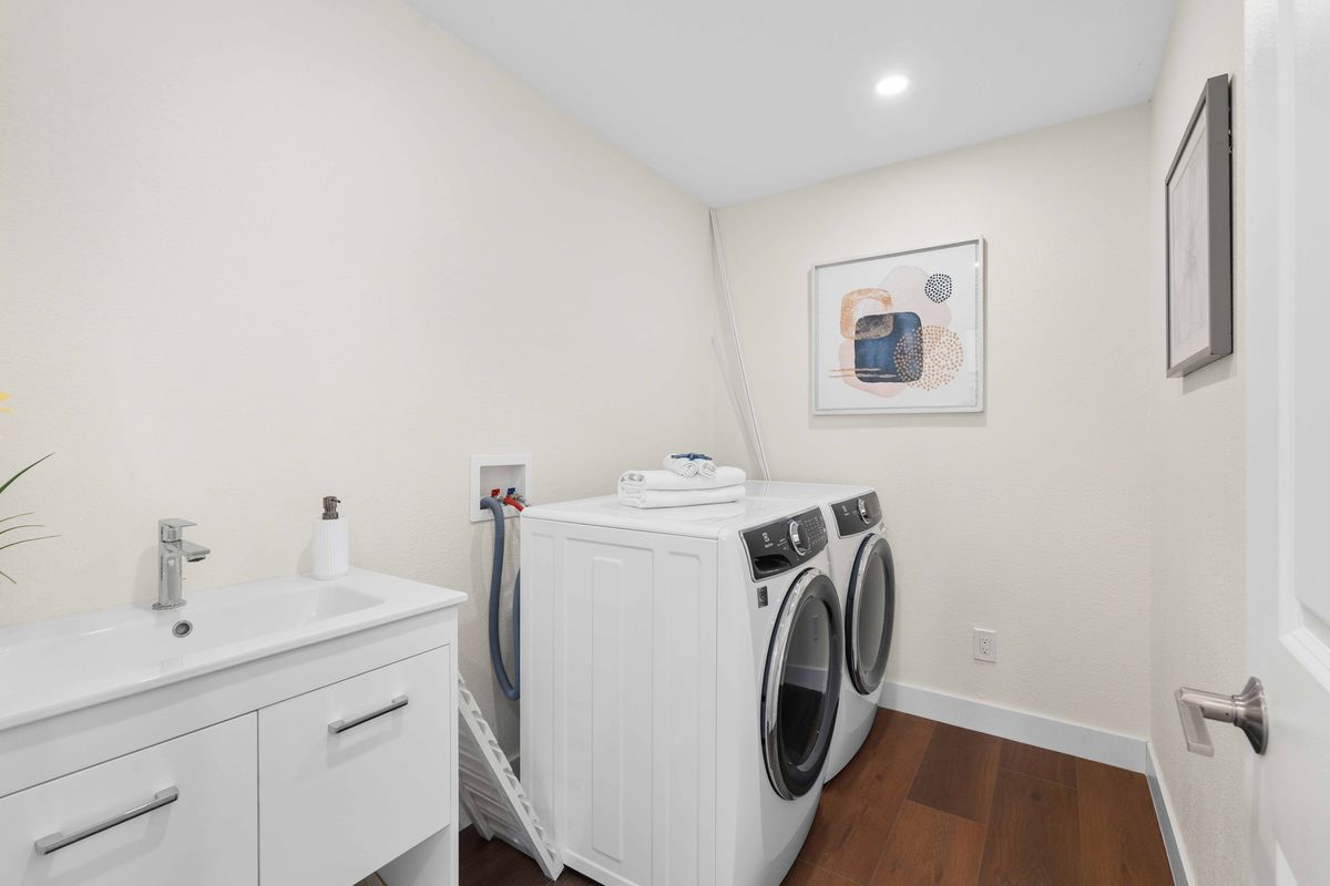 20_16500 Sanborn Road, Saratoga