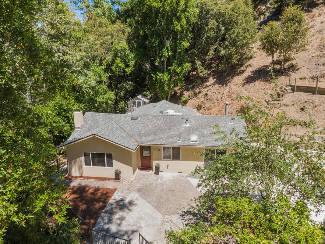 27_16500 Sanborn Road, Saratoga