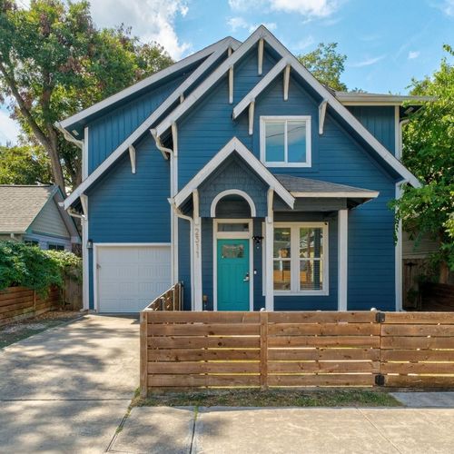 How should I market a Northwest Hills teardown?
