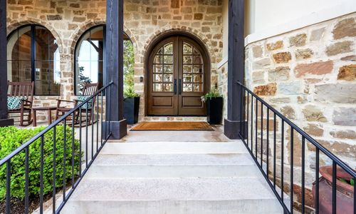 Mid-Century Homes in Northwest Hills Austin: Worth It
