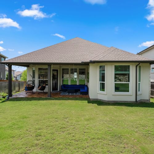 How much does it cost to build a new house in Northwest Hills?