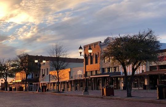 Picture of Farmersville Texas Main Street