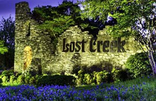 "Picture of Lost Creek Texas, Rock rign"