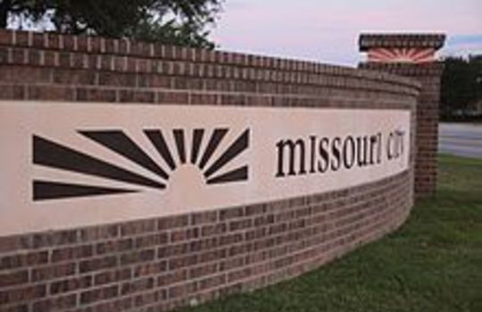 "Picture of ""Missouri City"" Sign"