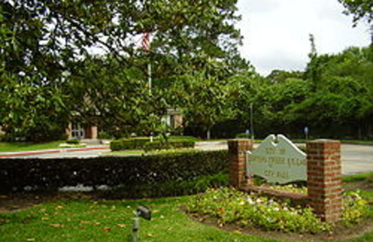 Picture of Hunters Creek Village City Hall