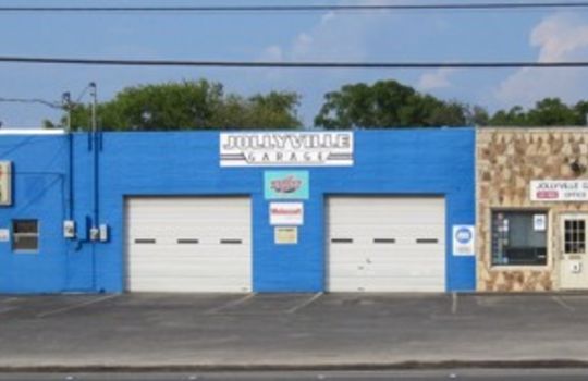 Jollyville Texas Car Garage