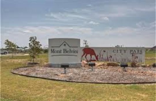 Picture of Mont Belvieu Texas Welcome Sign