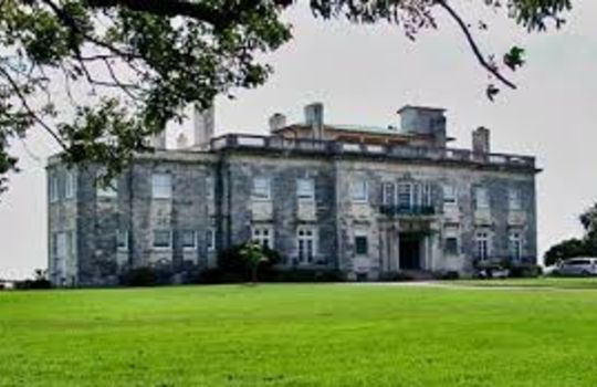 Picture of a mansion in Morgans Point Texas