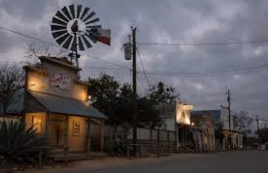 Picture of a store in Bandera Texas