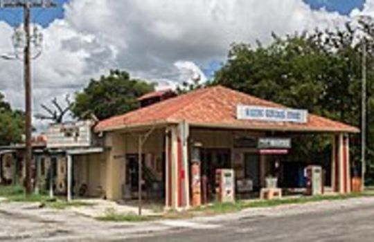 Waring_Old_Gas_Station