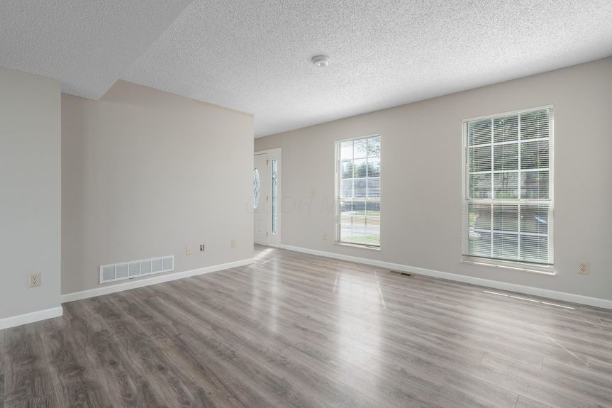 20250806123435075189000000-o