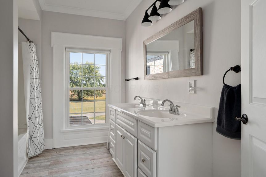 20250919165232715345000000-o