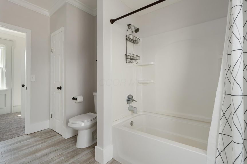 20250919165234947588000000-o