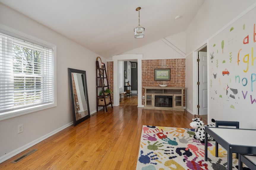 20250919165239400682000000-o