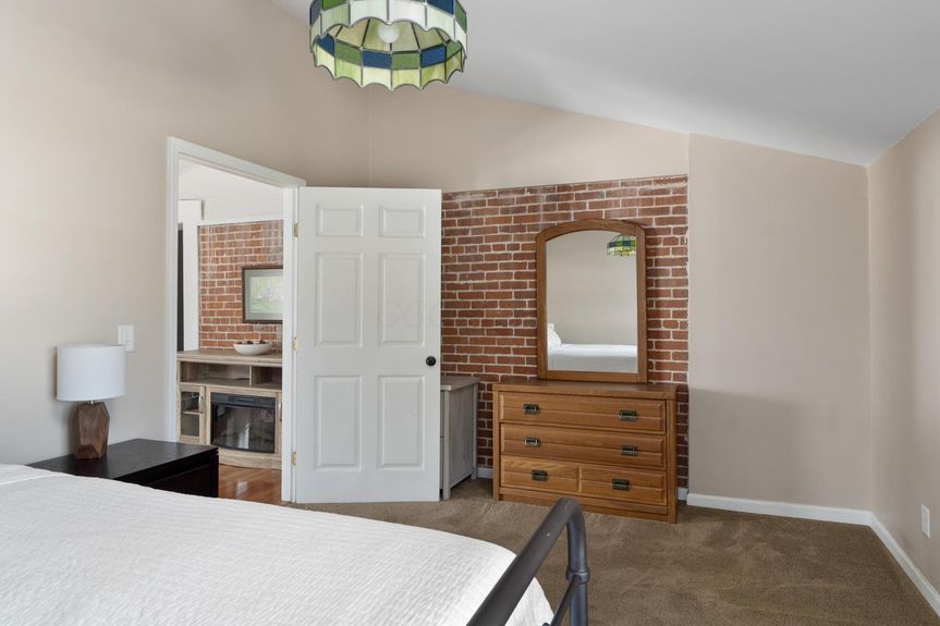 20250919165243544544000000-o