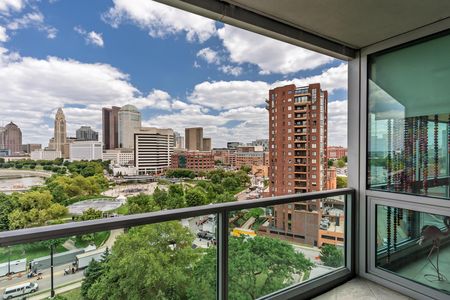 1 Miranova Place (4)