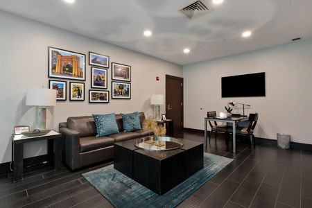 1 Miranova Place (48)
