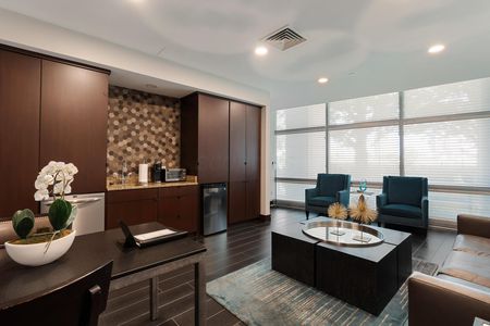 1 Miranova Place (49)