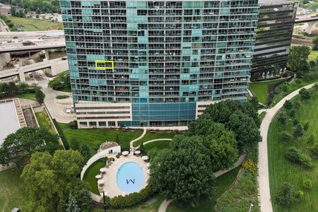1 Miranova Place (52)