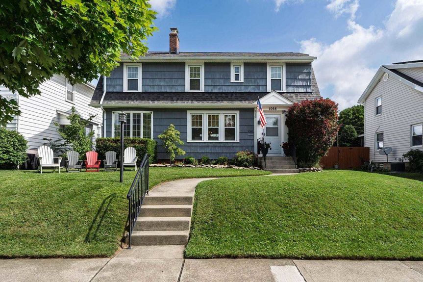 1068 W 2nd Avenue (1)
