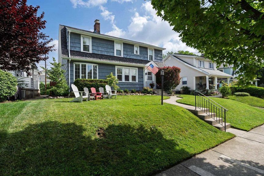 1068 W 2nd Avenue (2)