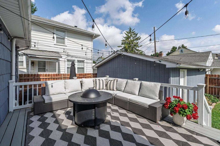 1068 W 2nd Avenue (43)