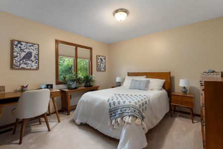 261 Wedgewood Court (35)