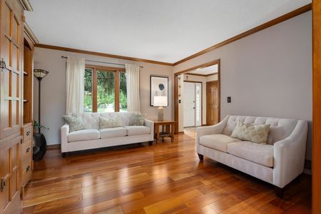 261 Wedgewood Court (8)