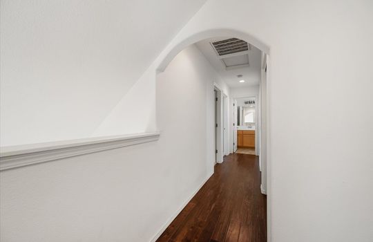 To be uploaded - 27-Hallway