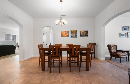 09-Dining Room