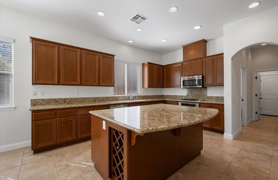 14-Kitchen