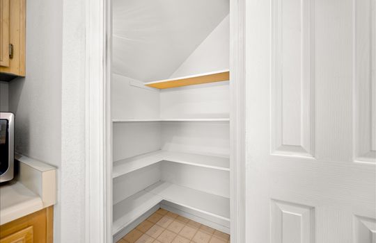 18-Pantry