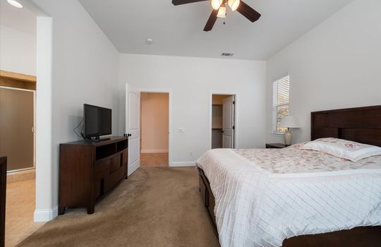 18-Primary Bedroom