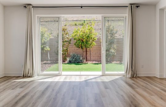 23-robrijnenphotography-1133FlaxDr-24